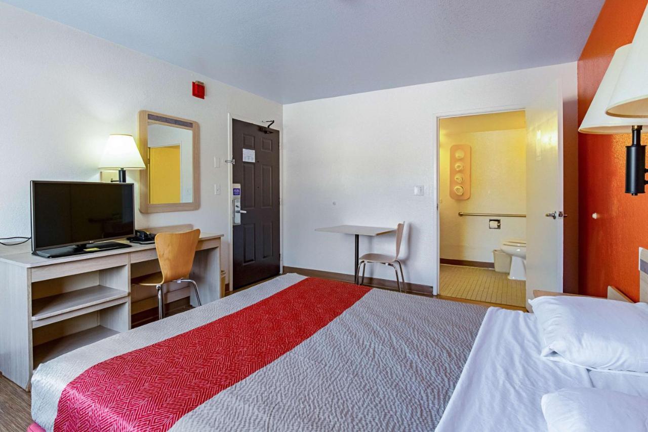 Hotel 6-palatine, Il - Chicago Northwest Palatine
